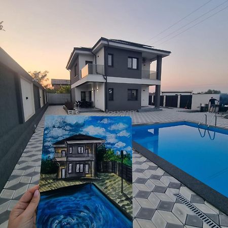 Grey House Villa Bukares Bagian luar foto